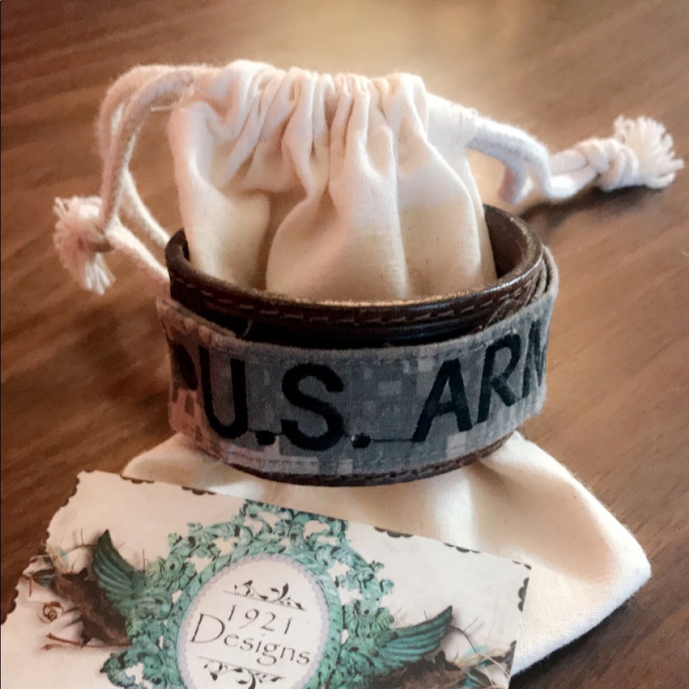 US Army Bracelet  Army Mom Army Girlfriend